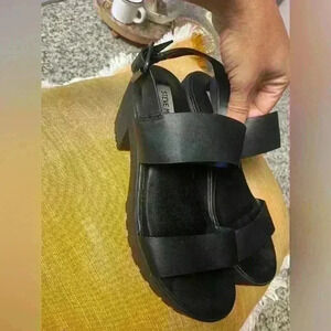 Steve Madden Black Platform Sandals